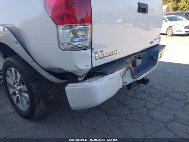 Photo 5 VIN: 5TFHW5F17DX292001 - TOYOTA TUNDRA 