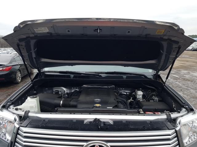 Photo 6 VIN: 5TFHW5F17HX664183 - TOYOTA TUNDRA CRE 