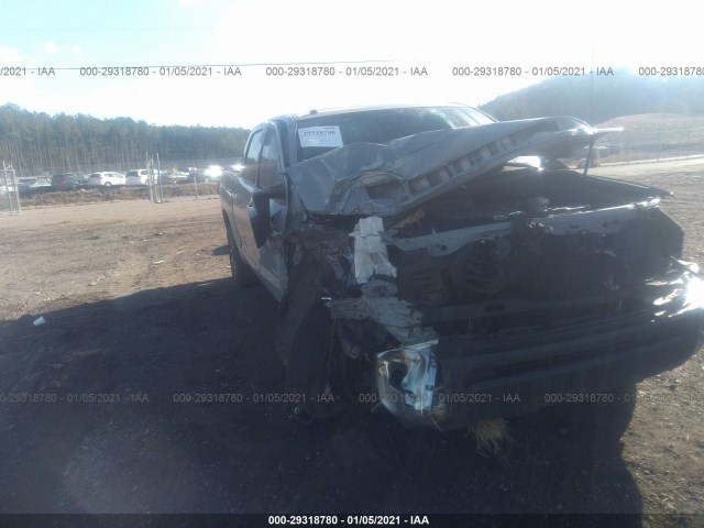 Photo 5 VIN: 5TFHW5F17JX722069 - TOYOTA TUNDRA 4WD 