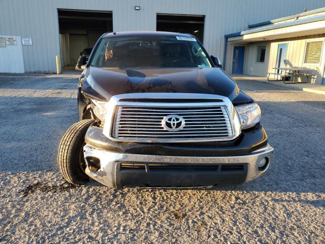 Photo 4 VIN: 5TFHW5F18BX193748 - TOYOTA TUNDRA CRE 