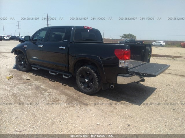 Photo 2 VIN: 5TFHW5F18CX235062 - TOYOTA TUNDRA 4WD TRUCK 