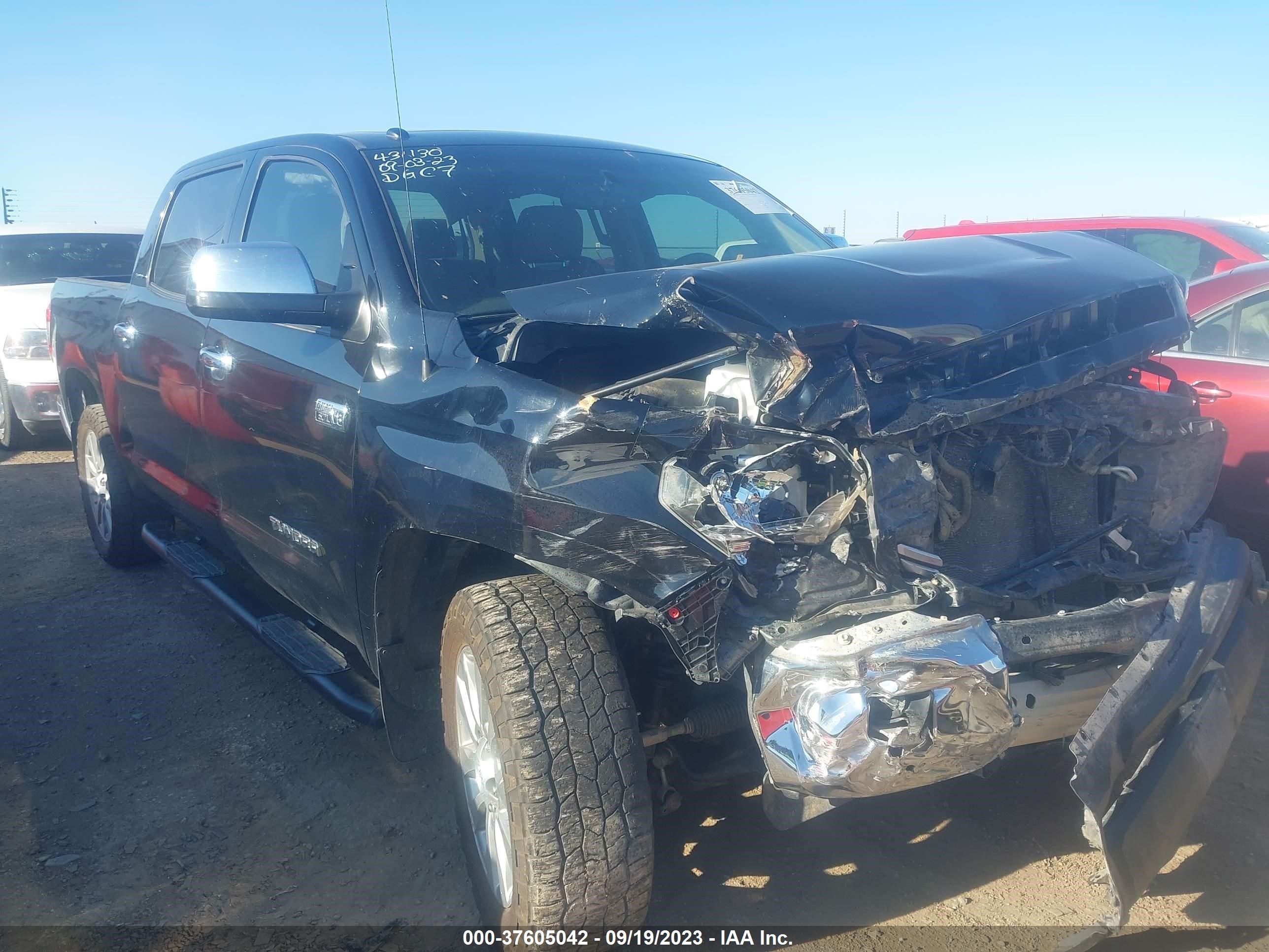 Photo 0 VIN: 5TFHW5F18EX329090 - TOYOTA TUNDRA 