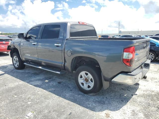 Photo 1 VIN: 5TFHW5F18GX526604 - TOYOTA TUNDRA CRE 