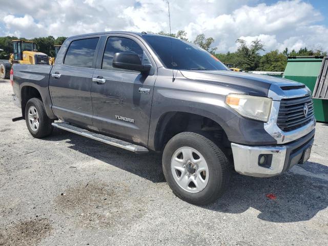 Photo 3 VIN: 5TFHW5F18GX526604 - TOYOTA TUNDRA CRE 