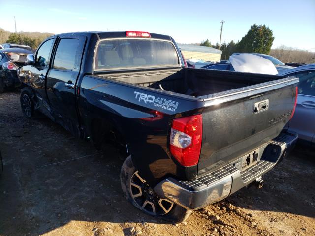 Photo 2 VIN: 5TFHW5F18JX758627 - TOYOTA TUNDRA CRE 