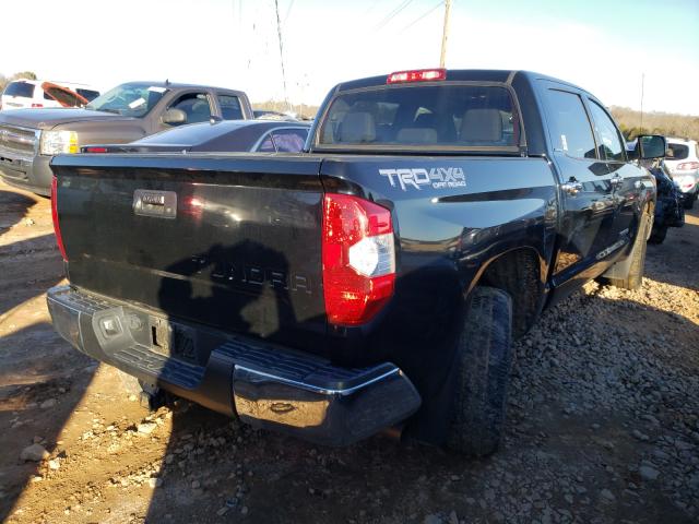 Photo 3 VIN: 5TFHW5F18JX758627 - TOYOTA TUNDRA CRE 