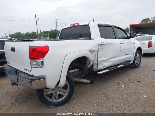 Photo 5 VIN: 5TFHW5F1XDX312581 - TOYOTA TUNDRA 