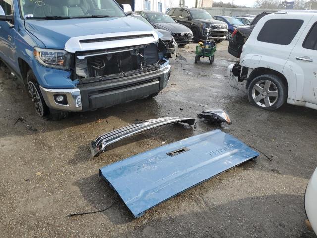 Photo 11 VIN: 5TFHW5F1XJX738105 - TOYOTA TUNDRA 