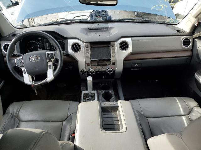 Photo 7 VIN: 5TFHW5F1XJX738105 - TOYOTA TUNDRA 