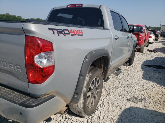 Photo 3 VIN: 5TFHW5F1XJX766731 - TOYOTA TUNDRA CRE 