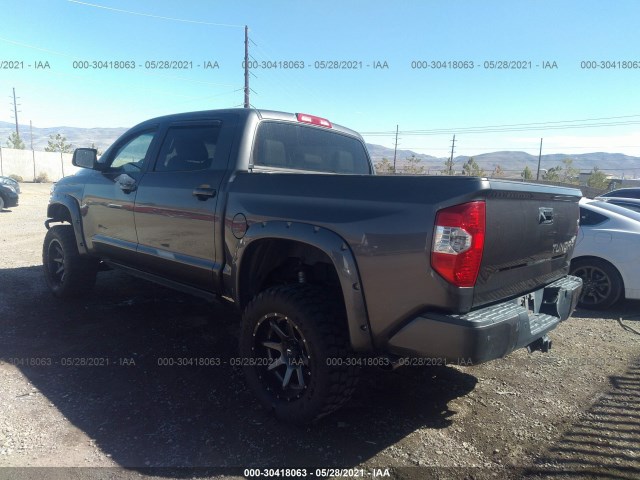 Photo 2 VIN: 5TFHY5F10FX472126 - TOYOTA TUNDRA 4WD TRUCK 