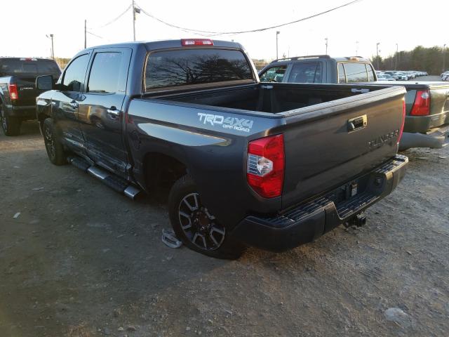 Photo 2 VIN: 5TFHY5F10GX547652 - TOYOTA TUNDRA CRE 