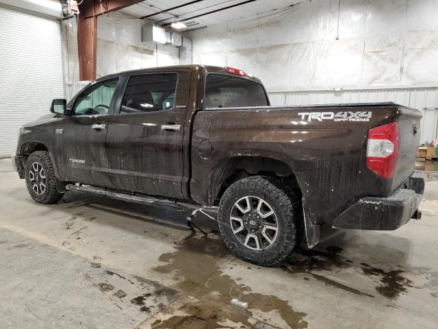 Photo 1 VIN: 5TFHY5F10KX797708 - TOYOTA TUNDRA CRE 