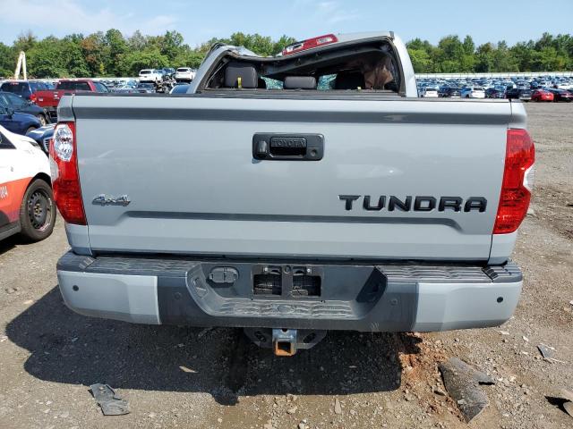 Photo 5 VIN: 5TFHY5F10KX844736 - TOYOTA TUNDRA CRE 