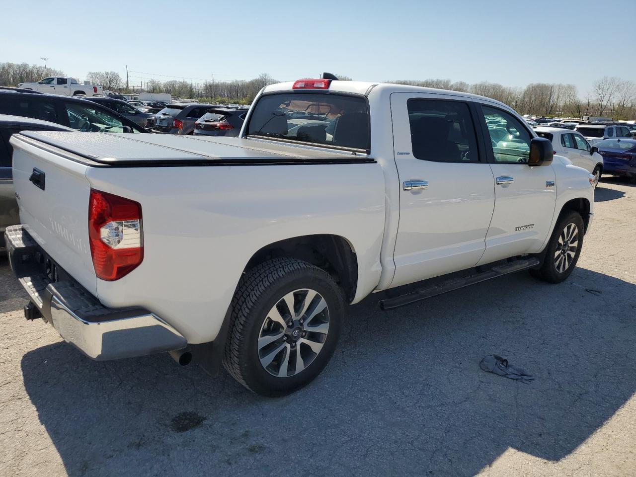 Photo 2 VIN: 5TFHY5F11LX928811 - TOYOTA TUNDRA 