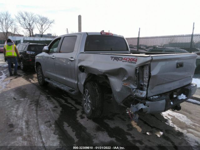 Photo 2 VIN: 5TFHY5F11MX021851 - TOYOTA TUNDRA 4WD 