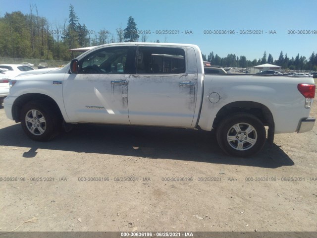 Photo 5 VIN: 5TFHY5F12CX250120 - TOYOTA TUNDRA 4WD TRUCK 