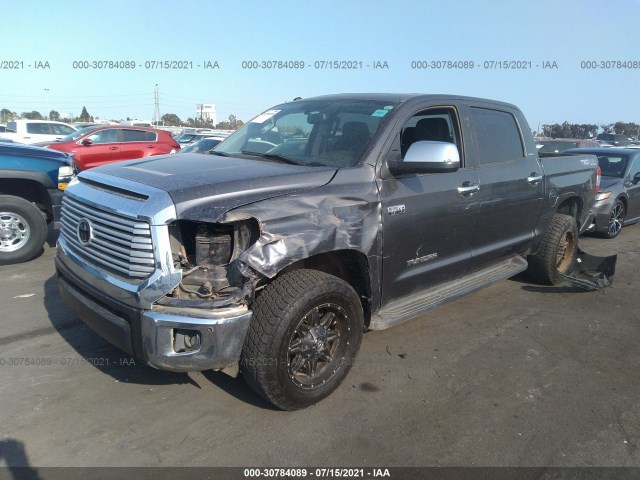 Photo 1 VIN: 5TFHY5F12GX572651 - TOYOTA TUNDRA 4WD TRUCK 