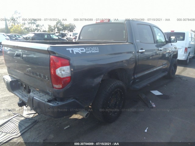 Photo 3 VIN: 5TFHY5F12GX572651 - TOYOTA TUNDRA 4WD TRUCK 