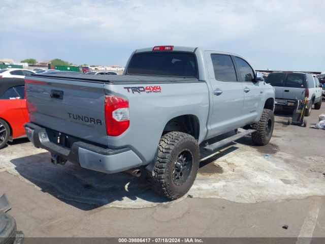 Photo 3 VIN: 5TFHY5F12JX726976 - TOYOTA TUNDRA 