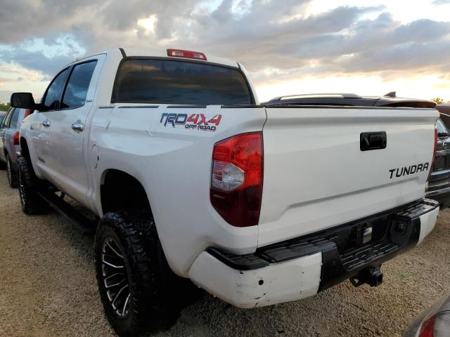 Photo 2 VIN: 5TFHY5F12KX793188 - TOYOTA TUNDRA CRE 