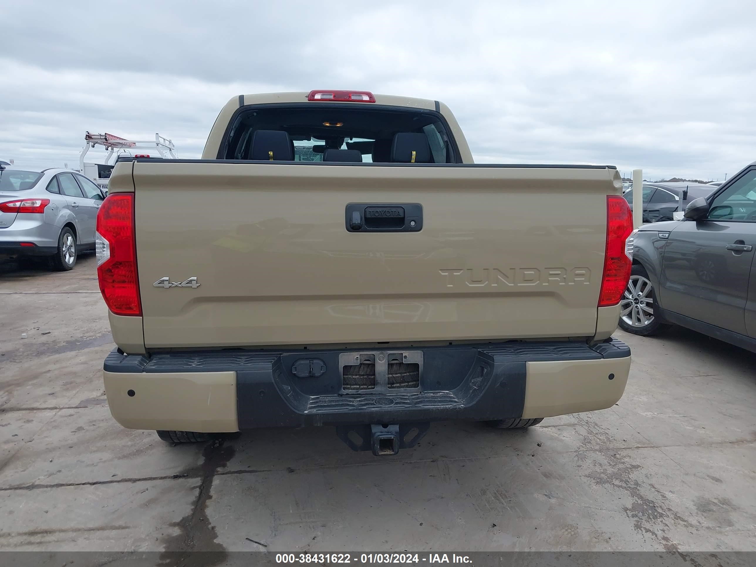 Photo 15 VIN: 5TFHY5F12KX821295 - TOYOTA TUNDRA 