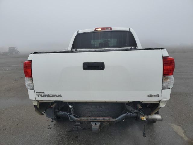 Photo 5 VIN: 5TFHY5F13AX107447 - TOYOTA TUNDRA 