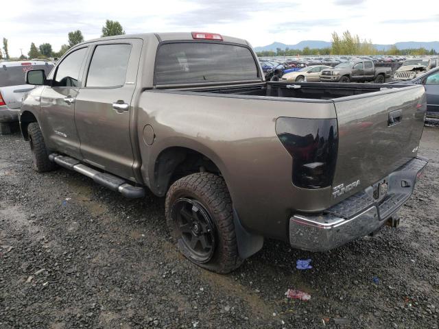 Photo 1 VIN: 5TFHY5F13AX117556 - TOYOTA TUNDRA CRE 