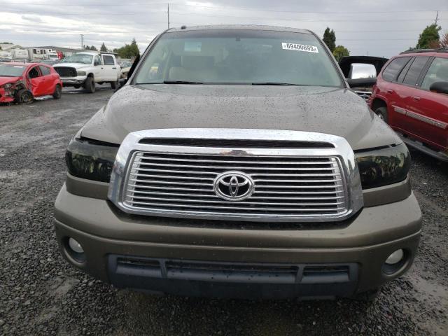 Photo 4 VIN: 5TFHY5F13AX117556 - TOYOTA TUNDRA CRE 