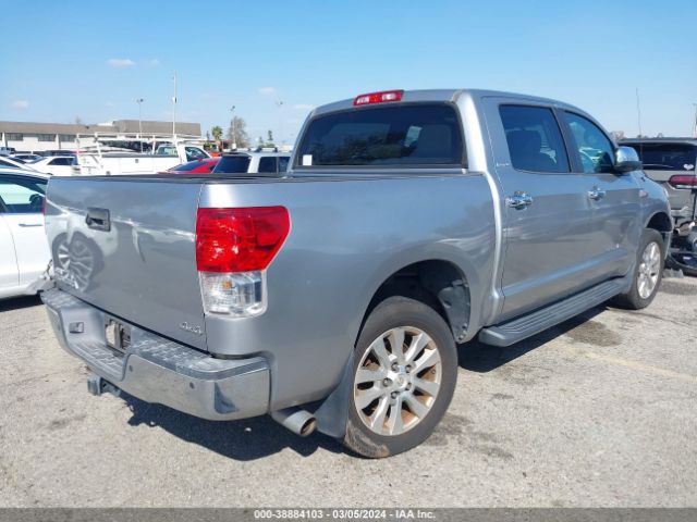 Photo 3 VIN: 5TFHY5F13DX283287 - TOYOTA TUNDRA 