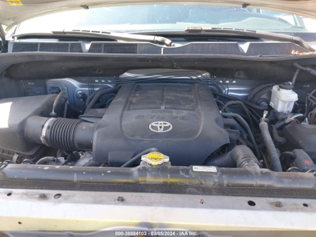 Photo 9 VIN: 5TFHY5F13DX283287 - TOYOTA TUNDRA 