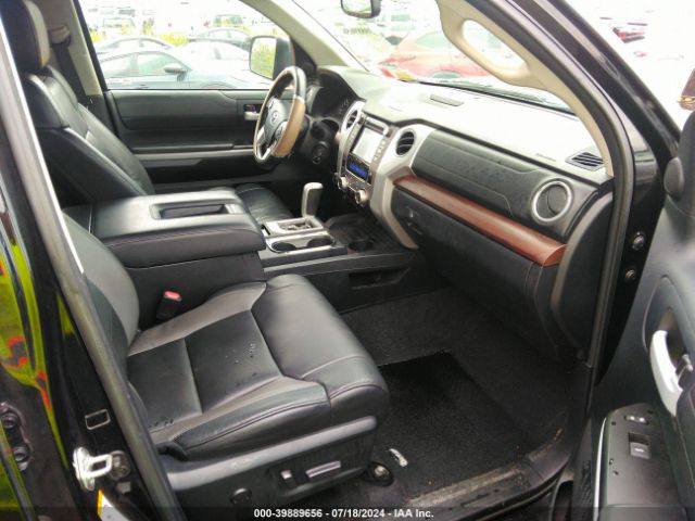 Photo 4 VIN: 5TFHY5F13JX694443 - TOYOTA TUNDRA CRE 