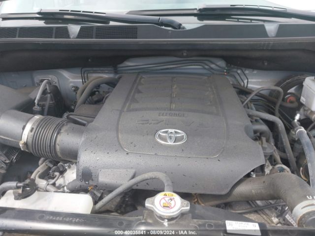 Photo 9 VIN: 5TFHY5F13KX847100 - TOYOTA TUNDRA 