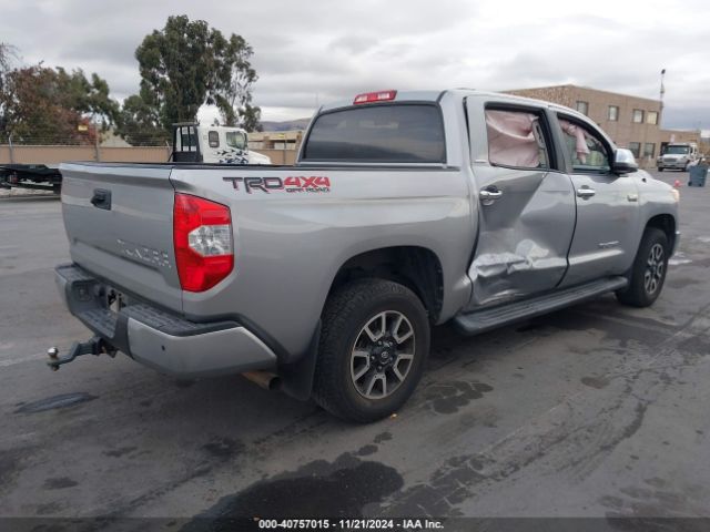 Photo 3 VIN: 5TFHY5F14HX652776 - TOYOTA TUNDRA 