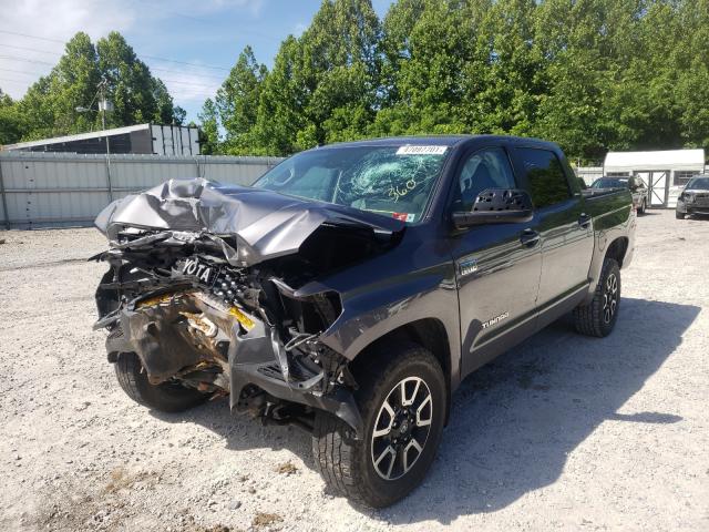 Photo 1 VIN: 5TFHY5F14JX713551 - TOYOTA TUNDRA CRE 