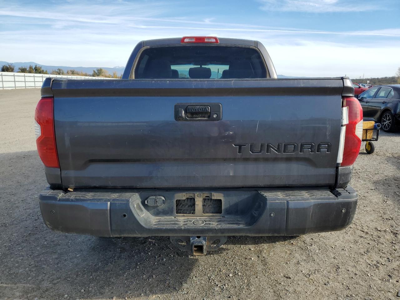 Photo 5 VIN: 5TFHY5F15GX537036 - TOYOTA TUNDRA 