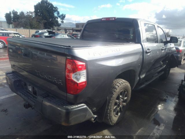 Photo 3 VIN: 5TFHY5F15HX618779 - TOYOTA TUNDRA 4WD 