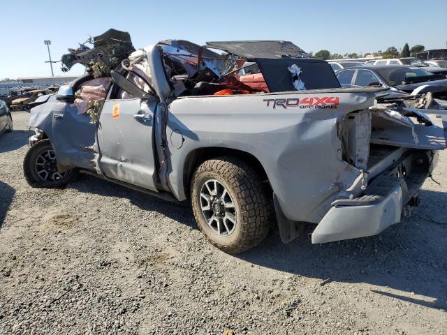 Photo 2 VIN: 5TFHY5F15JX760071 - TOYOTA TUNDRA CRE 