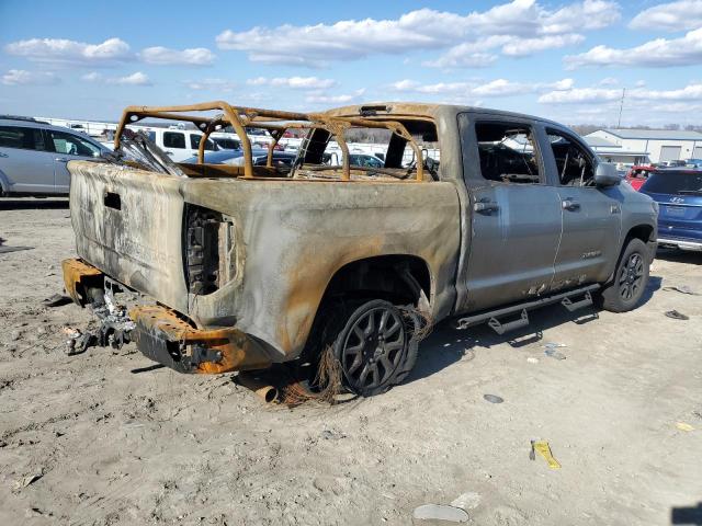 Photo 2 VIN: 5TFHY5F15MX032691 - TOYOTA TUNDRA CRE 