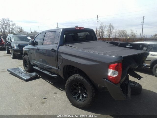 Photo 2 VIN: 5TFHY5F15MX970626 - TOYOTA TUNDRA 4WD 