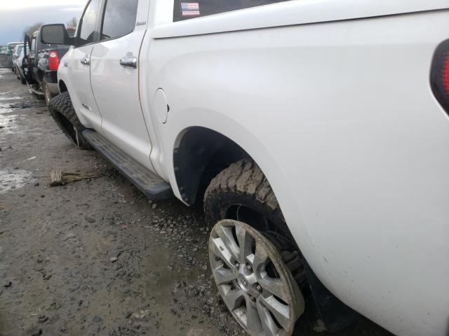 Photo 8 VIN: 5TFHY5F16CX269544 - TOYOTA TUNDRA CRE 