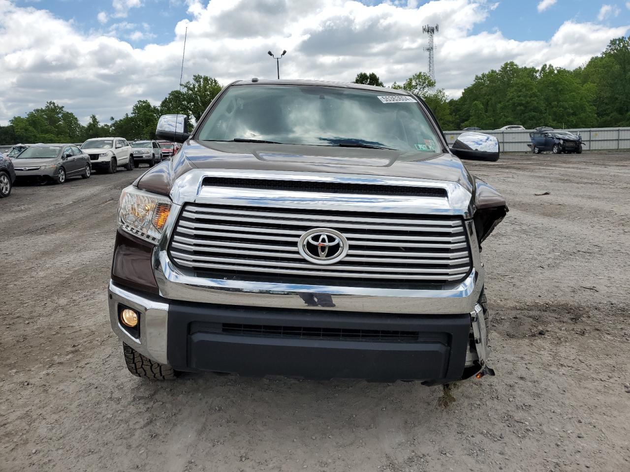 Photo 4 VIN: 5TFHY5F16EX335724 - TOYOTA TUNDRA 