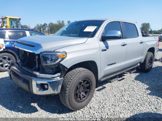 Photo 1 VIN: 5TFHY5F16JX769815 - TOYOTA TUNDRA 