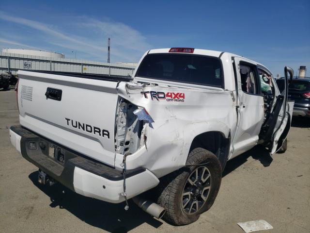 Photo 3 VIN: 5TFHY5F16JX776151 - TOYOTA TUNDRA CRE 