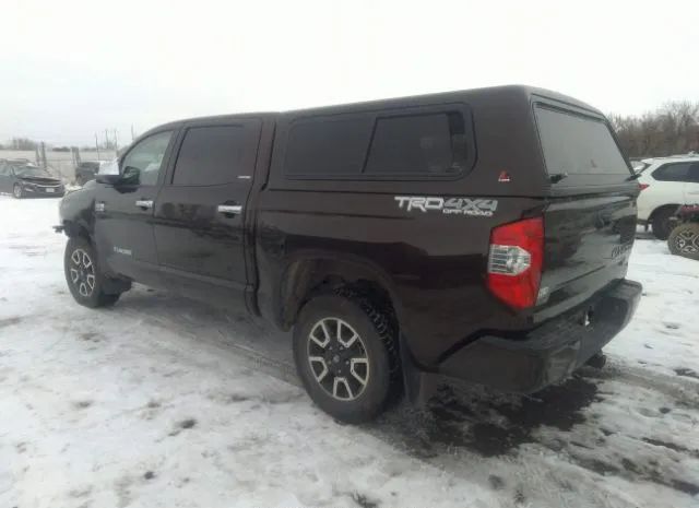 Photo 2 VIN: 5TFHY5F16KX851576 - TOYOTA TUNDRA 4WD 