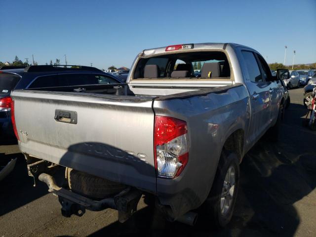 Photo 3 VIN: 5TFHY5F17JX754403 - TOYOTA TUNDRA CRE 