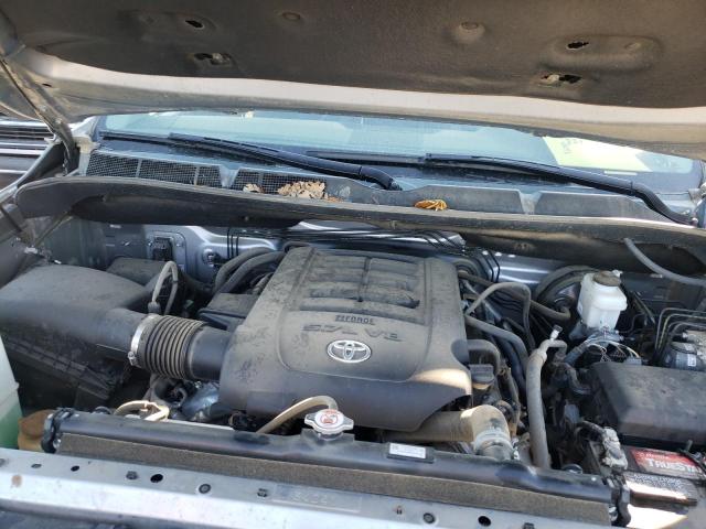 Photo 6 VIN: 5TFHY5F17JX754403 - TOYOTA TUNDRA CRE 