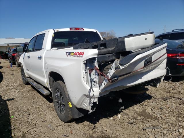 Photo 2 VIN: 5TFHY5F17KX777763 - TOYOTA TUNDRA CRE 