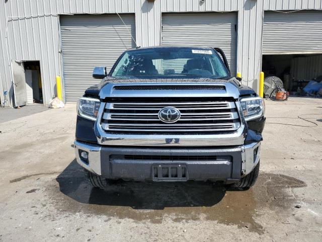 Photo 4 VIN: 5TFHY5F17KX864840 - TOYOTA TUNDRA CRE 