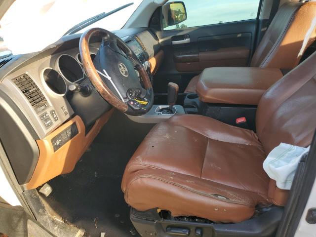 Photo 6 VIN: 5TFHY5F18CX214240 - TOYOTA TUNDRA 